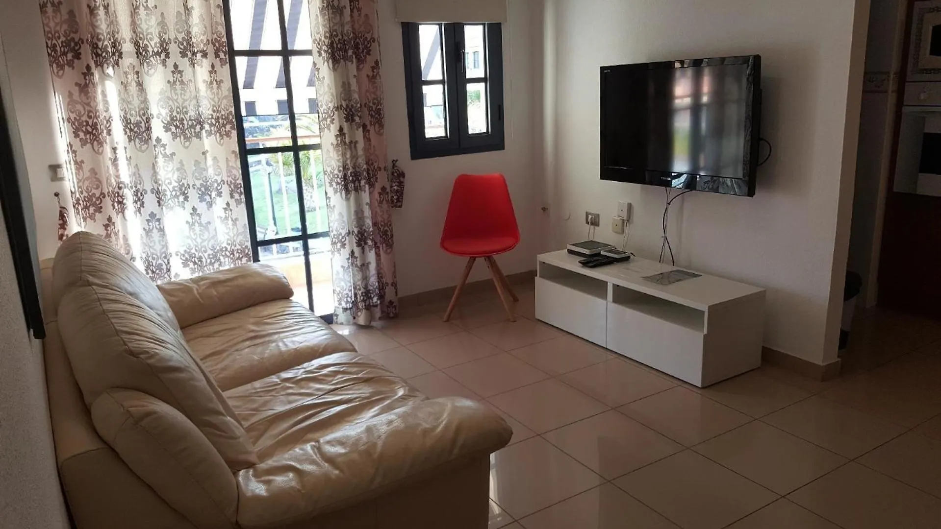 Apartment Ferienwohnung Mit Balkon, Pool Und Spielplatz Costa Del Silencio